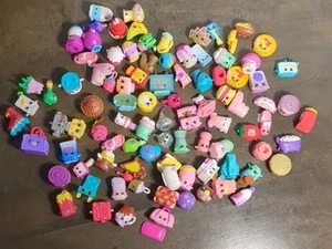 Shopkins Set 119 gemischte Jahreszeiten große Charge Wundertüte Spaß in Shopkins Möbeln - Bild 1 von 24