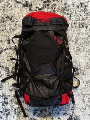 Mochila TYR Convoy Transition roja/negra  Foto 1 de 4