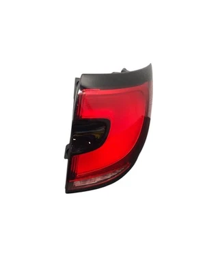 2021-2025 CHRYSLER PACIFICA REAR RIGHT QUARTER PANEL MOUNTED TAIL LIGHT *SCRATCH - Image 1 of 4