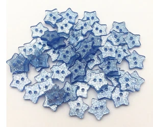 10x KNOPF STERN STERNE 14mm blau Glitzer KINDERKNÖPFE BABY KNÖPFE 2 Loch Glitter - Picture 1 of 2