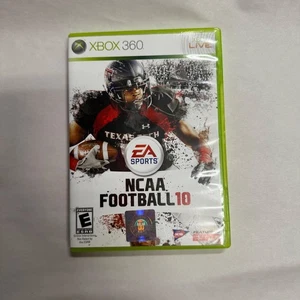 Gioco NCAA Football 10 Xbox 360 completo testato e funzionante ottime condizioni - Foto 1 di 5