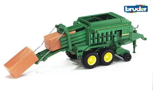 John Deere Big Balepress Baler - Bruder 02017 Scale 1:16 NEW - Picture 1 of 1