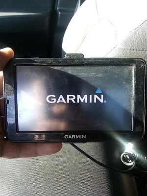 GARMIN GPS NAVIGATOR - Image 1 of 4