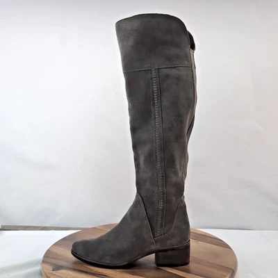 Botas de montar Vince Camuto Kochelda para mujer 9,5 gris gamuza sobre la rodilla Foto 1 de 4