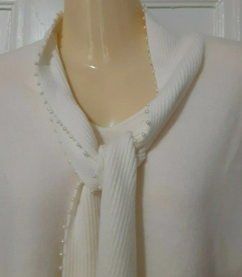 Suéter creme Mercer Street Studio gravata acabamento pérola falsa 1X acrílico macio feminino - Imagem 1 de 2