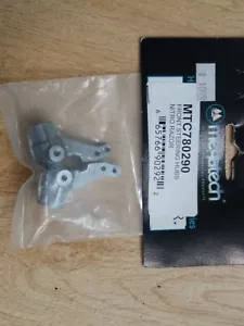 MEGATECH FRONT STEERING HUBS NITRO RAZOR - Picture 1 of 2