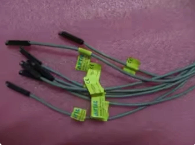 1pcs New ArTAC Magnetic switch CS1GX020(no box) - Image 1 of 1