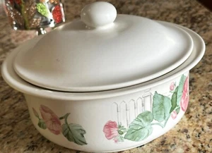 PFALTZGRAFF CAPE MAY 2 QUART CASSEROLE WITH LID - Picture 1 of 1