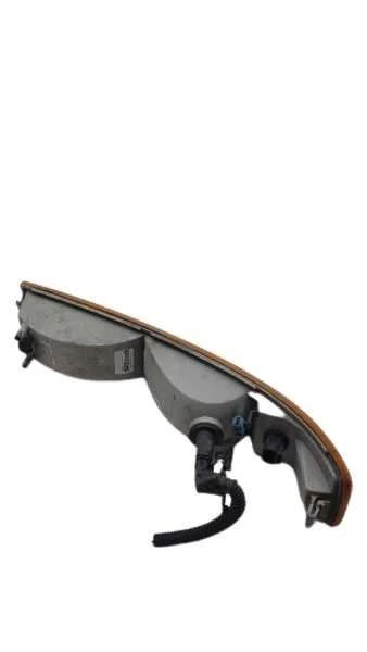 Driver Corner/Park Light Below Headlamps Fits 03-23 EXPRESS 2500 VAN 399966 - Image 1 of 4