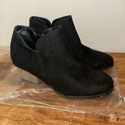 Lifestride Blake Microfiber Heeled Ankle Booties Size 7W - Image 1 of 4