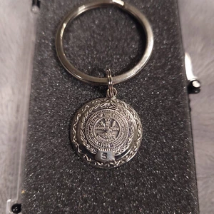 Tennessee State Seal Sterling Silver Keychain Hard Case - Picture 1 of 5