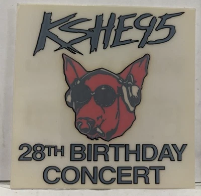 KSHE 95 28º Cumpleaños Concierto Allman Brothers Banda Ventana Adhesivo 1995 NUEVO Foto 1 de 4