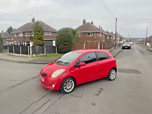 toyota yaris SR d4d - Picture 1 of 16