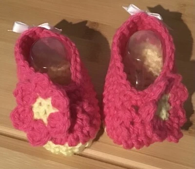 Botines bebé rosa y amarillo, ganchillo a mano, talla 3,5, embalaje de regalo incluido Foto 1 de 4