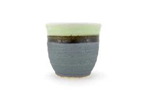 Japanische Teetassen grün glasiert Metallic | Handarbeit & bemalt in Japan | 226 ml - Bild 1 von 8