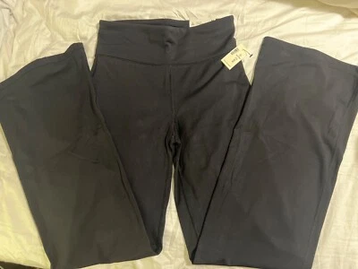 Aeropostale Women’s M 	 Air Softspun Ultra High-rise Curvy Flare Leggings Black - Image 1 of 4