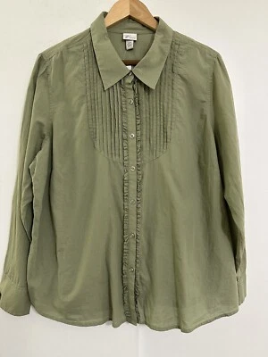 Top LANE BRYANT verde oliva nuevo con etiquetas 18/20 esmoquin volantes top y blusa sin mangas Venezia Foto 1 de 4