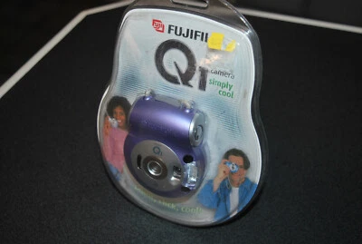 Fujifilm Q1 22mm Point & Shoot Film Camera Purple APS - Image 1 of 3