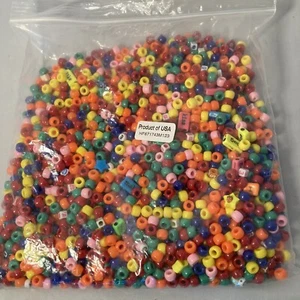 Lotto perline artigianali per bambini oltre un chilo fai da te creazione gioielli - Foto 1 di 2