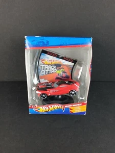 Mattel Hot Wheels 2013 adorno navideño coche de carreras holográfico ataque en pista - Imagen 1 de 7