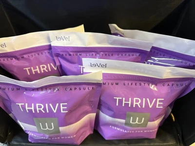5 bolsas de cápsulas 60ct Thrive Premium Lifetstyle para mujer caducidad 04/2026 Foto 1 de 3
