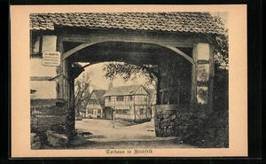 Hindfeld, Blick durch Torhaus, Ansichtskarte - Picture 1 of 2