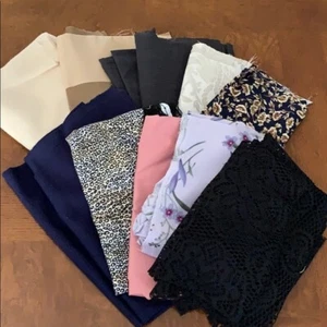Mixed Color and Print Lot of Fabric Scraps 2 Pounds - Picture 1 of 3