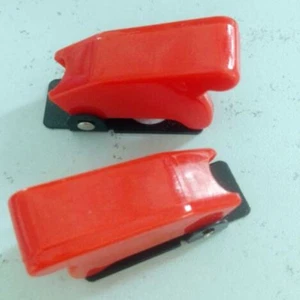 4 piezas Protector de seguridad abatible interruptor de palanca LED rojo TR01 - Imagen 1 de 3