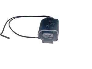 Windshield Washer Pump Connector Fit 13593730 Buick Cadillac Chevrolet 2010-2020 - Picture 1 of 5