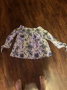 Damen Bluse. " Schulterfrei. Gummizug oben. Schleifen am Ärmelende. Größe M - Bild 1 von 2