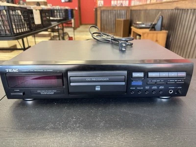 TEAC Compact Disc Recorder CD-RW880 Working - Image 1 of 4