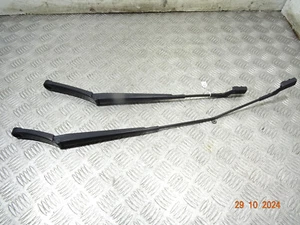 2021 SEAT ARONA 1.0 ECOTSI MK1 SE216 5DRS HATCH PAIR OF FRONT WIPER ARMS *5799 - Picture 1 of 19