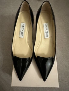 JIMMY CHOO Shoes Black Classic Patent Leather Heeled Closed Toe Court EU 37 UK 4 - Picture 1 of 15