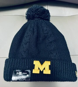 BNWT WOMEN'S NEW ERA MICHIGAN WOLVERINES NAVY BLUE CABLE KNIT BEANIE OSFM - Picture 1 of 7