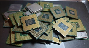 LOT of INTEL CPUs 1 KG 775 and 1155 socket only for Gold Recovery - Picture 1 of 2
