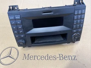 MERCEDES SPRINTER MULTIMEDIA RADIO STEREO BLUETOOTH HEAD UNIT GENUINE 2010- 2018 - Picture 1 of 6
