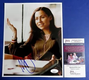 MINNIE DRIVER SIGNED 8x10 PHOTO ~ Sleepers ~ JSA AB56833 - Picture 1 of 2