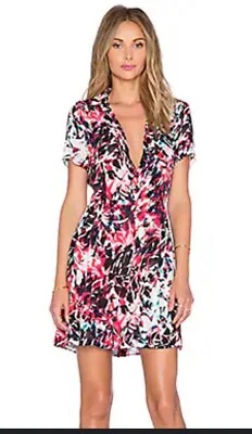 Vestido de seda Parker para mujer talla mediana colorido estampado floral manga corta cuello Foto 1 de 4