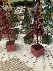 12 Vintage Christmas Tree Table Centerpiece Weights 5.75” Tall Red Gold & Green - Picture 1 of 3