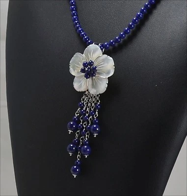 COLLANA E CIONDOLO IN ARGENTO 925 LAPISLAZZULI E FIORE DI MADREPERLA AGDV 0107 - Immagine 1 di 4