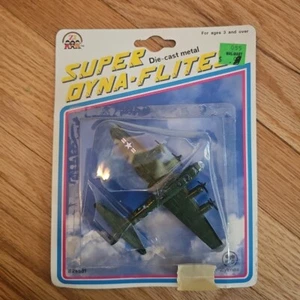Zylmex Diecast Super Dyna Flites B-17 Bomber #29331 open package  - Picture 1 of 7