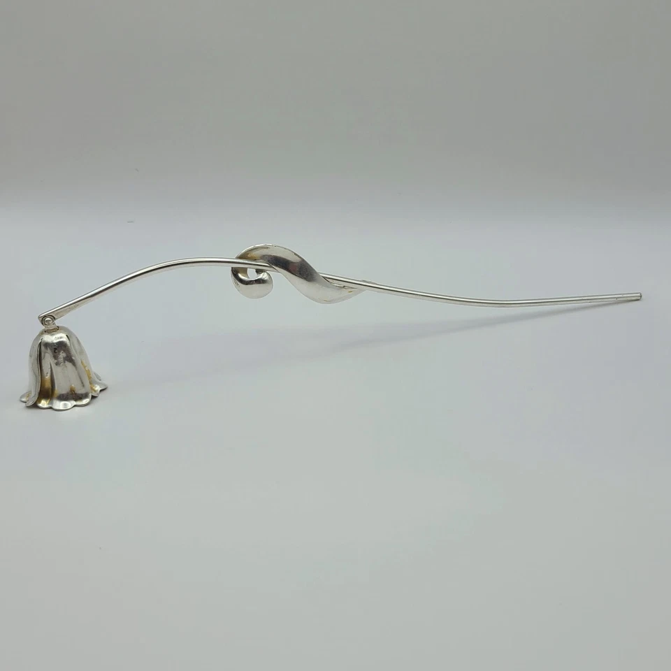 De colección Napeir Plateado Vela Apagazante Figura Flor Articulada Llama Apagador  Foto 1 de 4