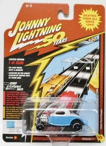 2019 JOHNNY LIGHTNING ANNIVERSARY EDITION 1934 FORD COUPE BLUE PEARL WHITE M3 - Picture 1 of 1