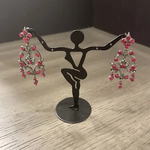 Ohrringe romantisch dunkel filagran rosa Strass Hänger Gelenk durchbohrt - Bild 1 von 6