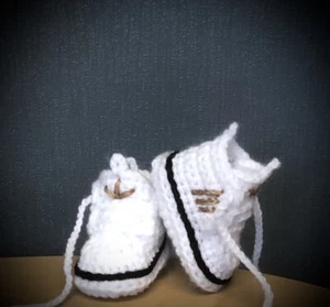 Crochet baby shoes Handmade crochet wool baby booties sneakers slippers - Picture 1 of 1