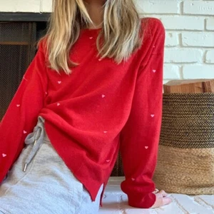BNWT ANTHROPOLOGIE SUNDRY HEARTS EMBROIDERED TOP PULLOVER SWEATER WOOL RED S/1 - Picture 1 of 9