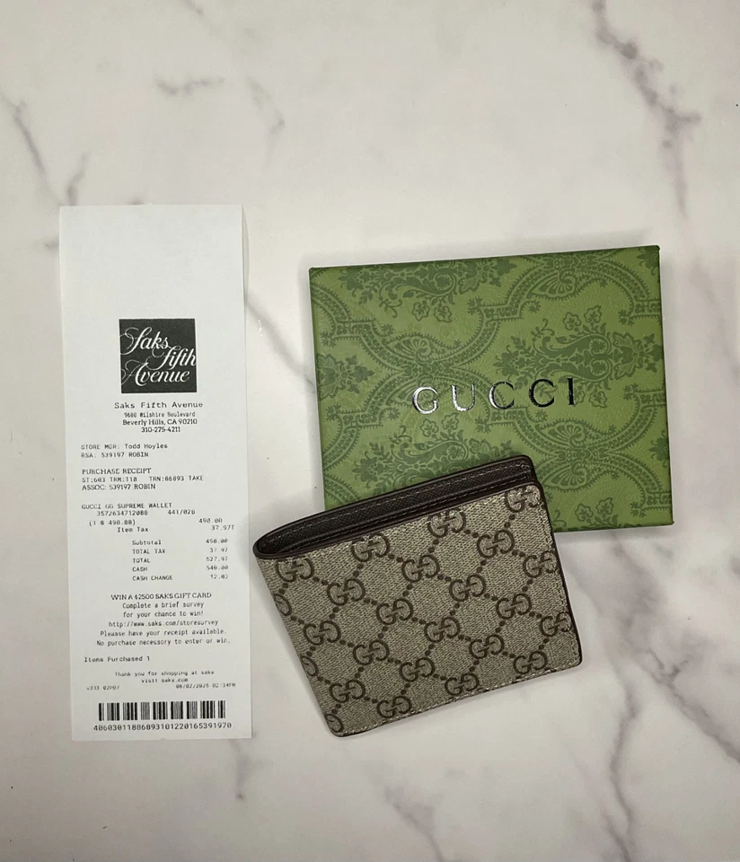 Luxury Gucci Bi-Fold Gucci Pattern GG Limited Edition Wallet - Image 1 of 1