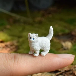 Simulation Little White Cat Animal Model Cute Kitten Fairy Garden Moss Miniature - Picture 1 of 6