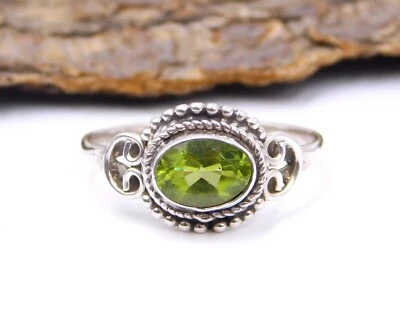 2.10 GM 925 Sterlingsilber Natürlich Peridot Oval Schliff Stein Handgemacht Ring - Bild 1 von 4