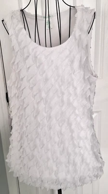 Blusa sin mangas mediana para mujer con volantes asimétricos fluida coqueta de hadas Laura Ashley Foto 1 de 4